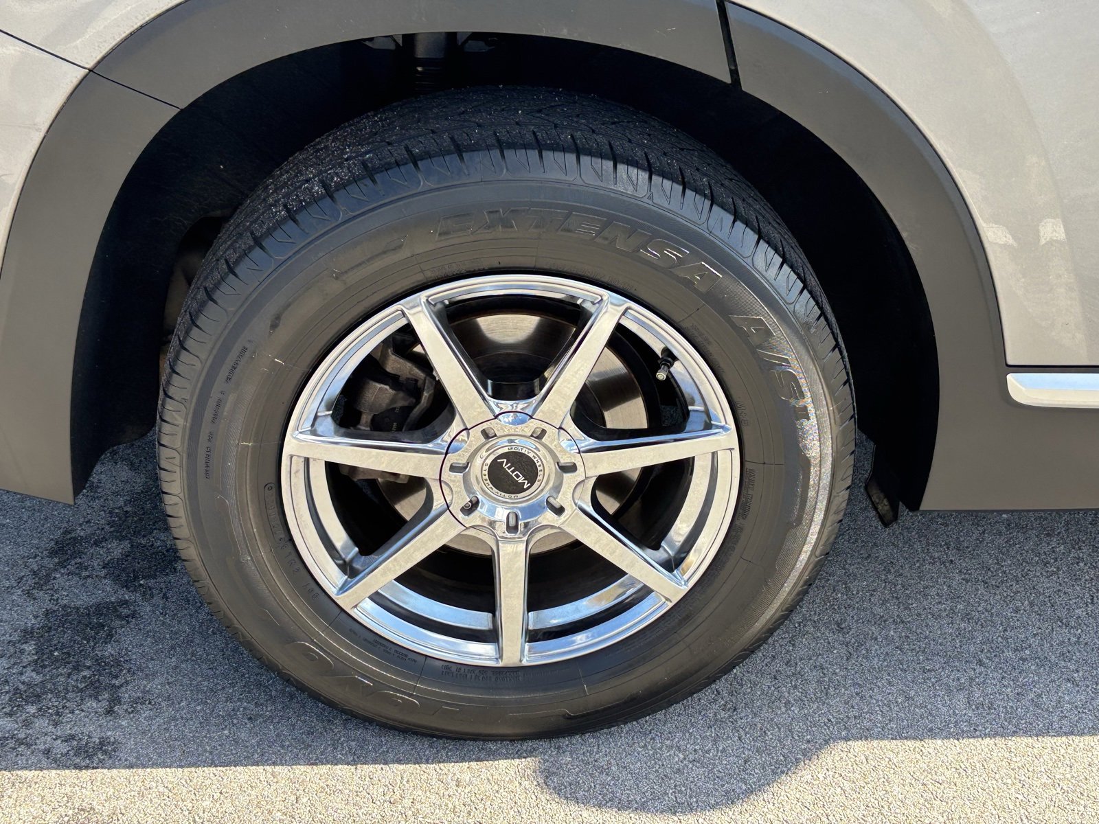 Used 2019 Hyundai Santa Fe SE image 9