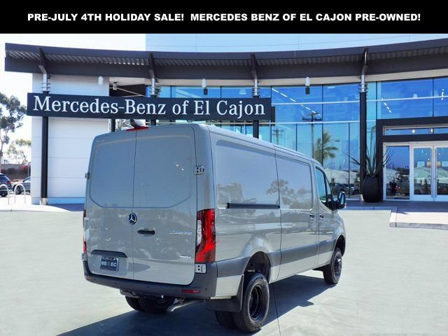 New 2025 Mercedes-Benz Sprinter 3500 image 4