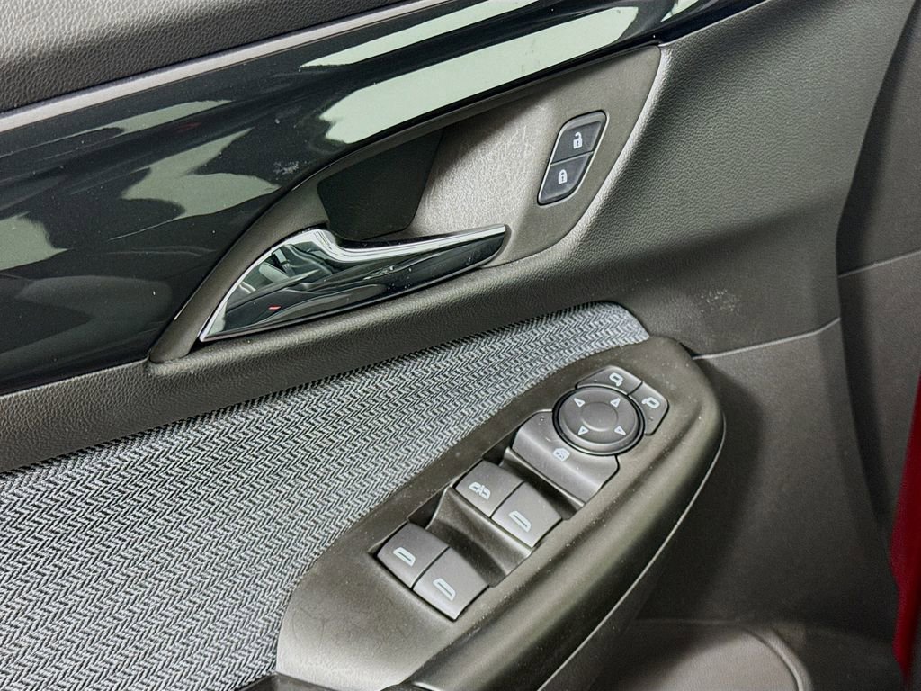 Used 2024 Chevrolet TrailBlazer LS w/ LS Convenience Package image 17