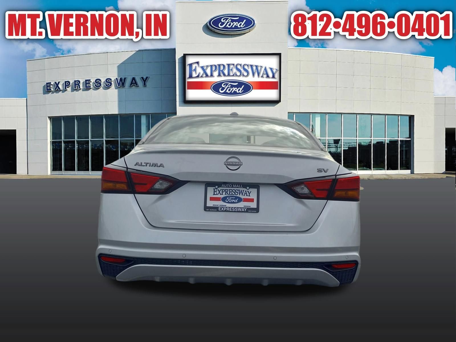 Used 2024 Nissan Altima 2.5 SV FWD image 8