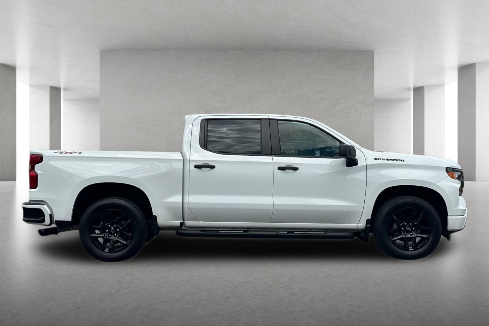 Used 2023 Chevrolet Silverado 1500 Custom w/ LPO, Dark Essentials Package AWD/4WD image 3