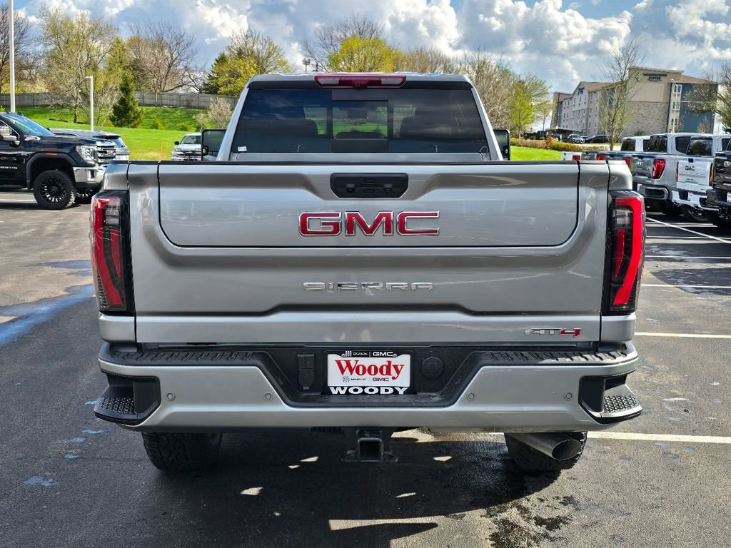 New 2026 GMC Sierra 2500 AT4 w/ AT4 Premium Plus Package AWD/4WD image 8