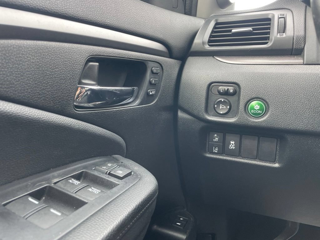 Used 2021 Honda Pilot Special Edition image 18