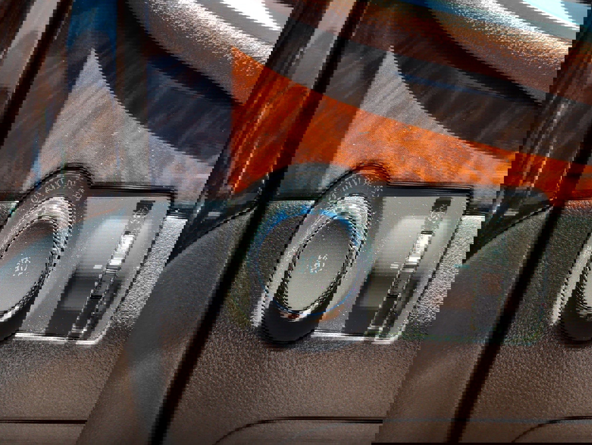 Used 2016 Buick Encore Premium w/ Experience Buick Package FWD image 30