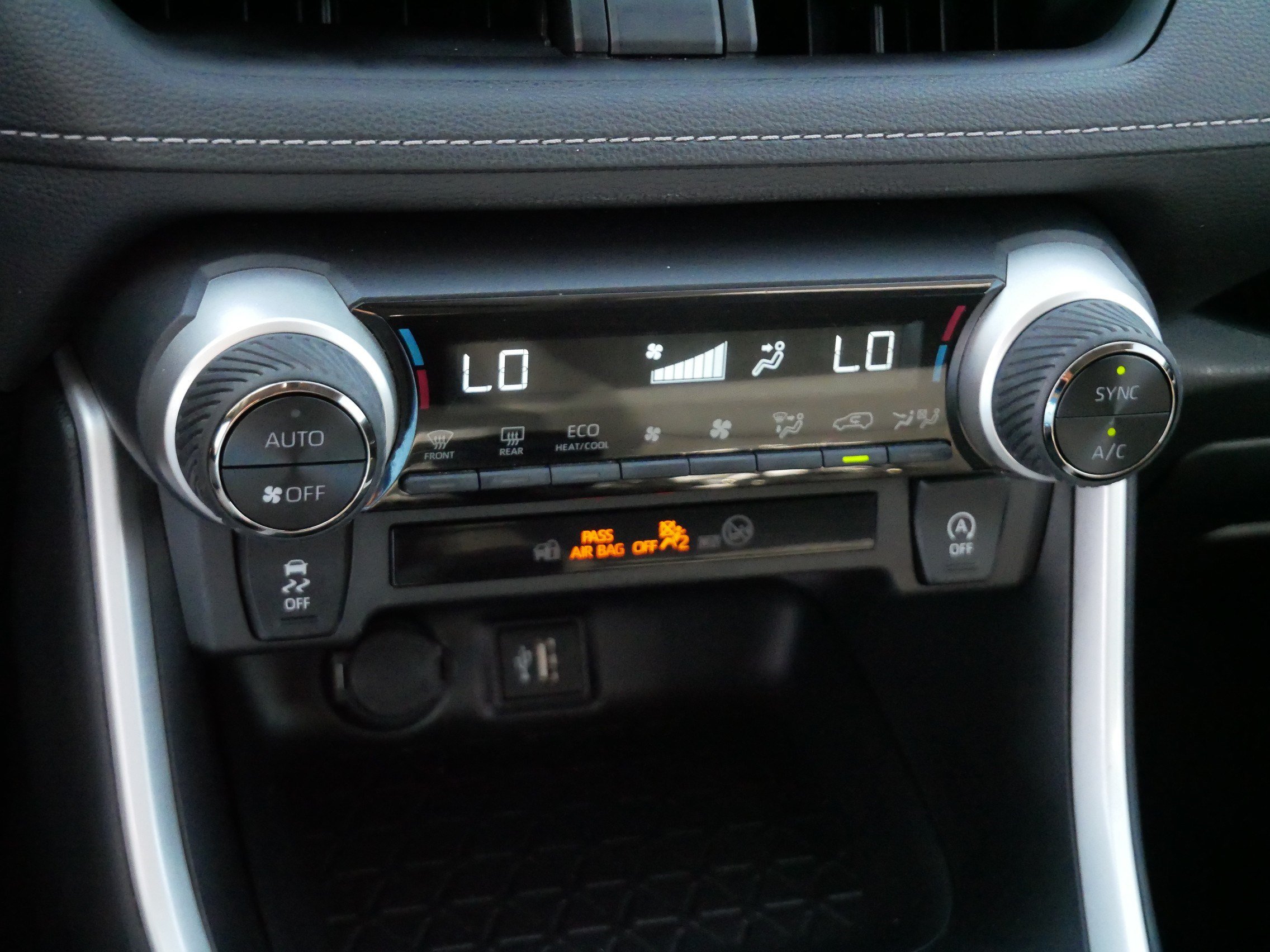 Certified 2025 Toyota RAV4 XLE AWD/4WD image 23