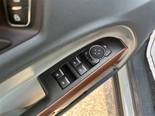 Used 2024 Ford Maverick Lariat image 19