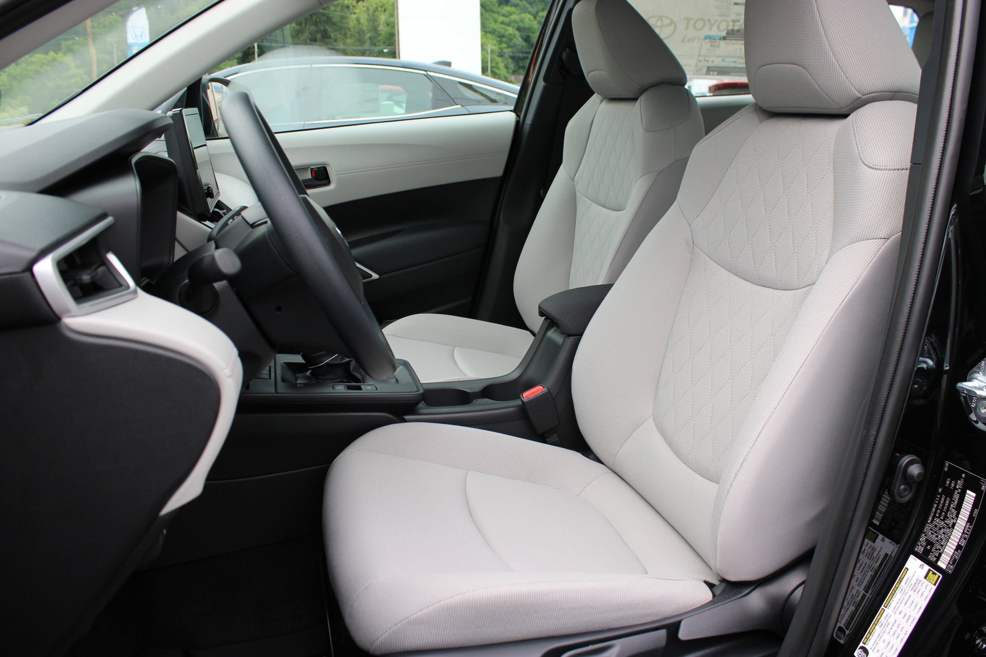 New 2026 Toyota Corolla Cross L AWD/4WD image 17