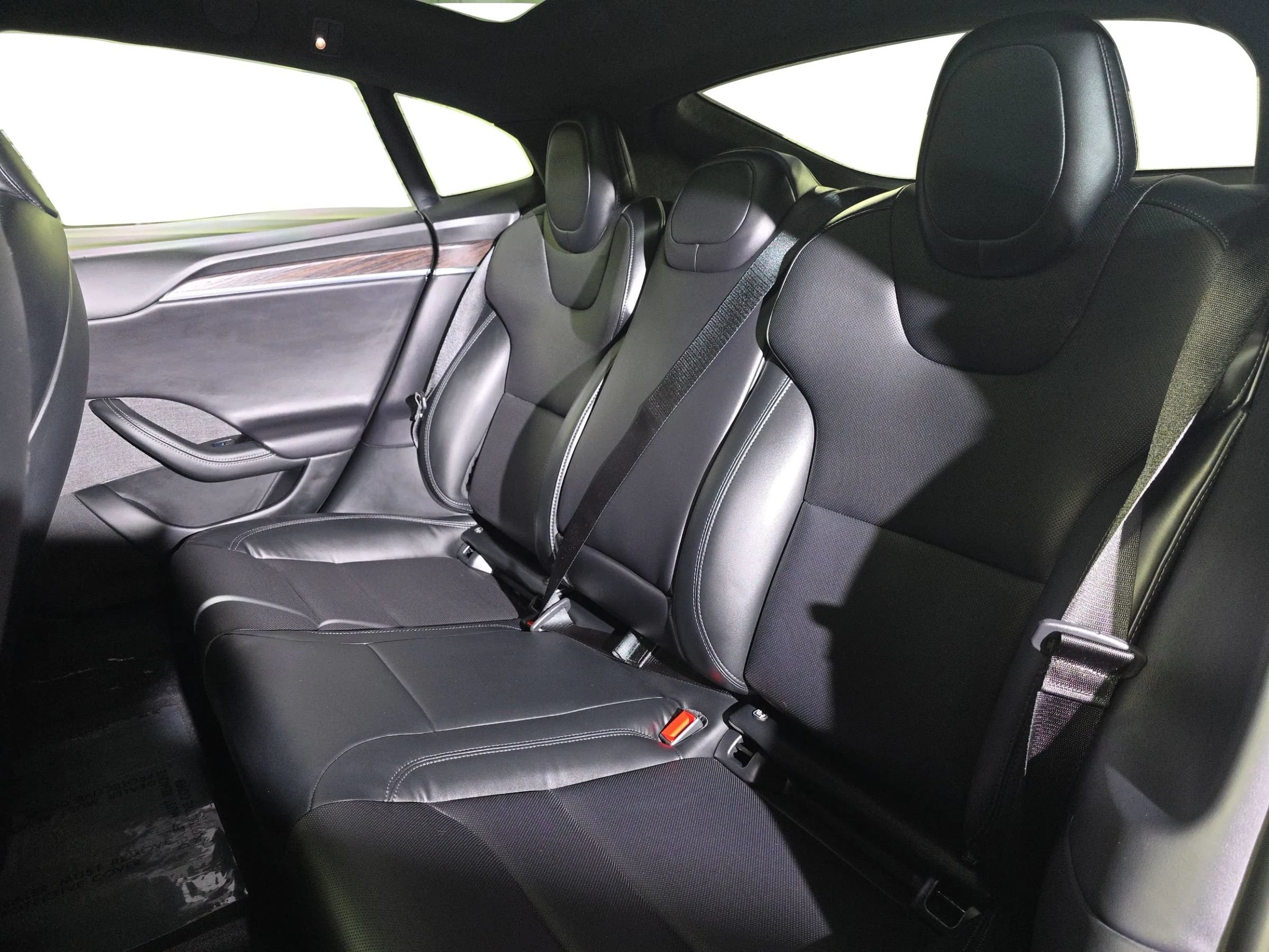Used 2023 Tesla Model S Standard Range AWD/4WD image 10