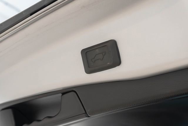 Used 2020 Toyota RAV4 Limited w/ All Weather Liner Package AWD/4WD image 17