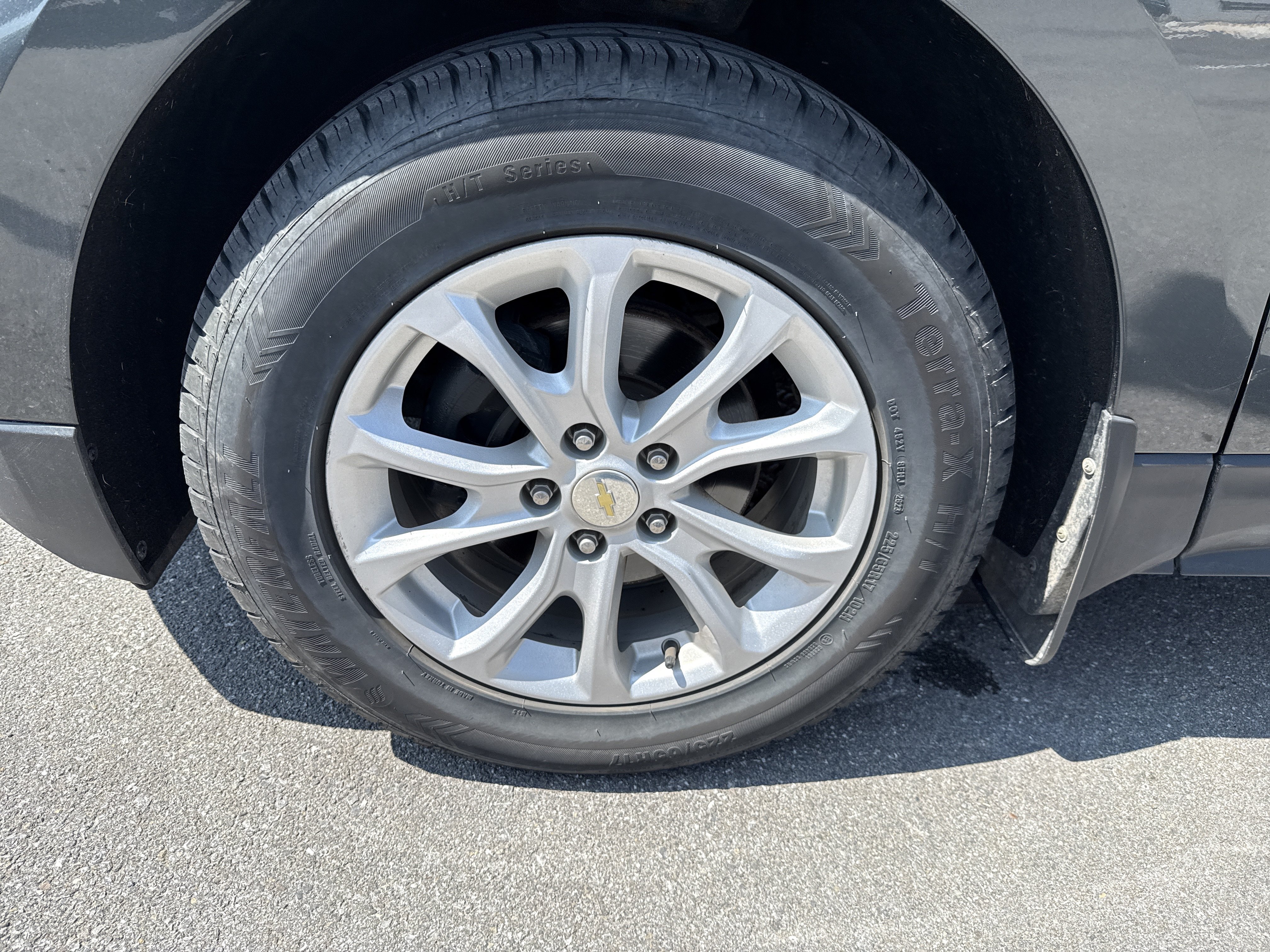 Used 2021 Chevrolet Equinox LT AWD/4WD image 11