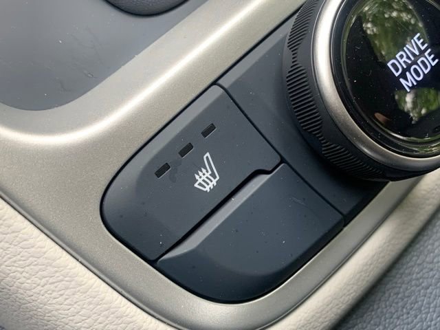 New 2026 Hyundai Venue SEL FWD image 18