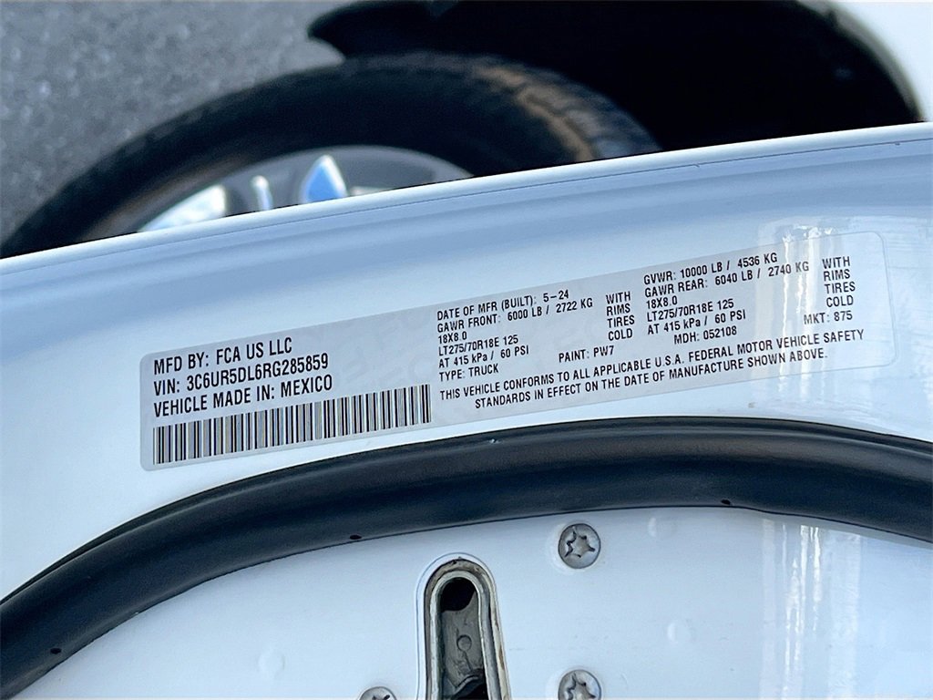 Used 2024 RAM 2500 Big Horn image 28