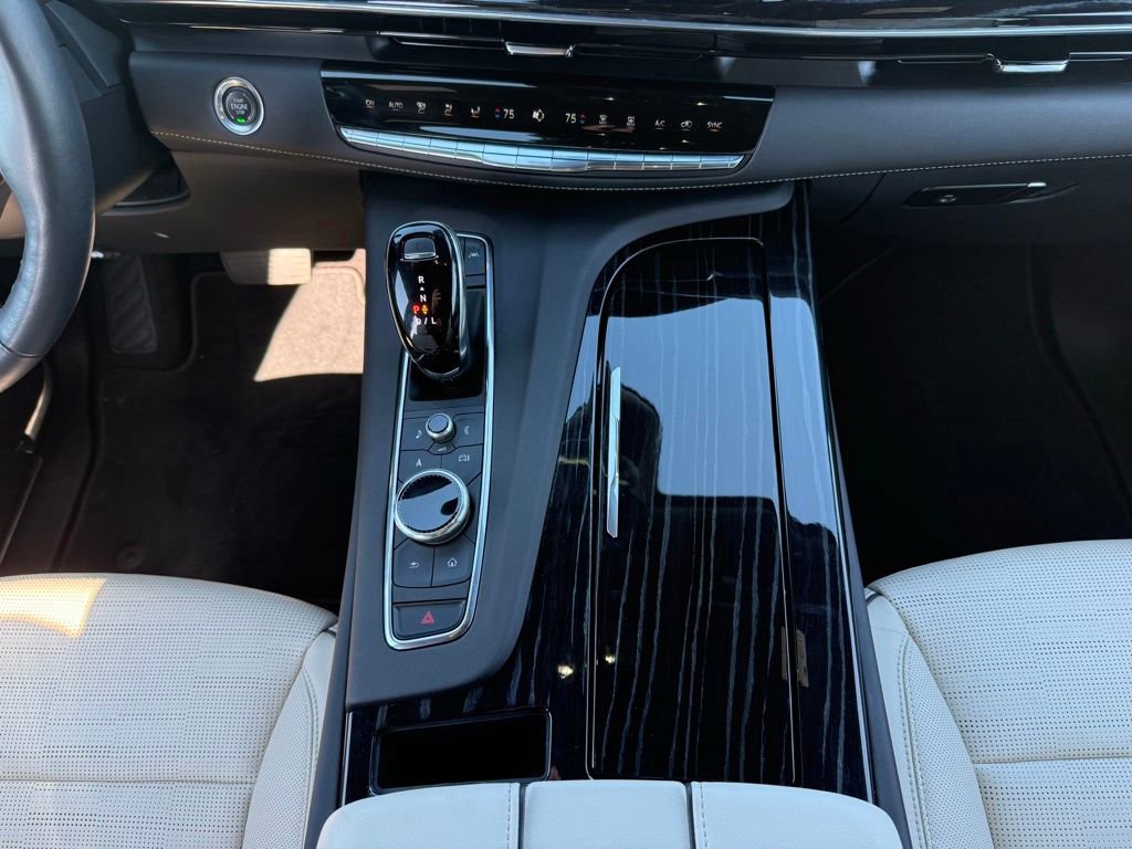Used 2023 Cadillac Escalade ESV Sport w/ Touring Package AWD/4WD image 25