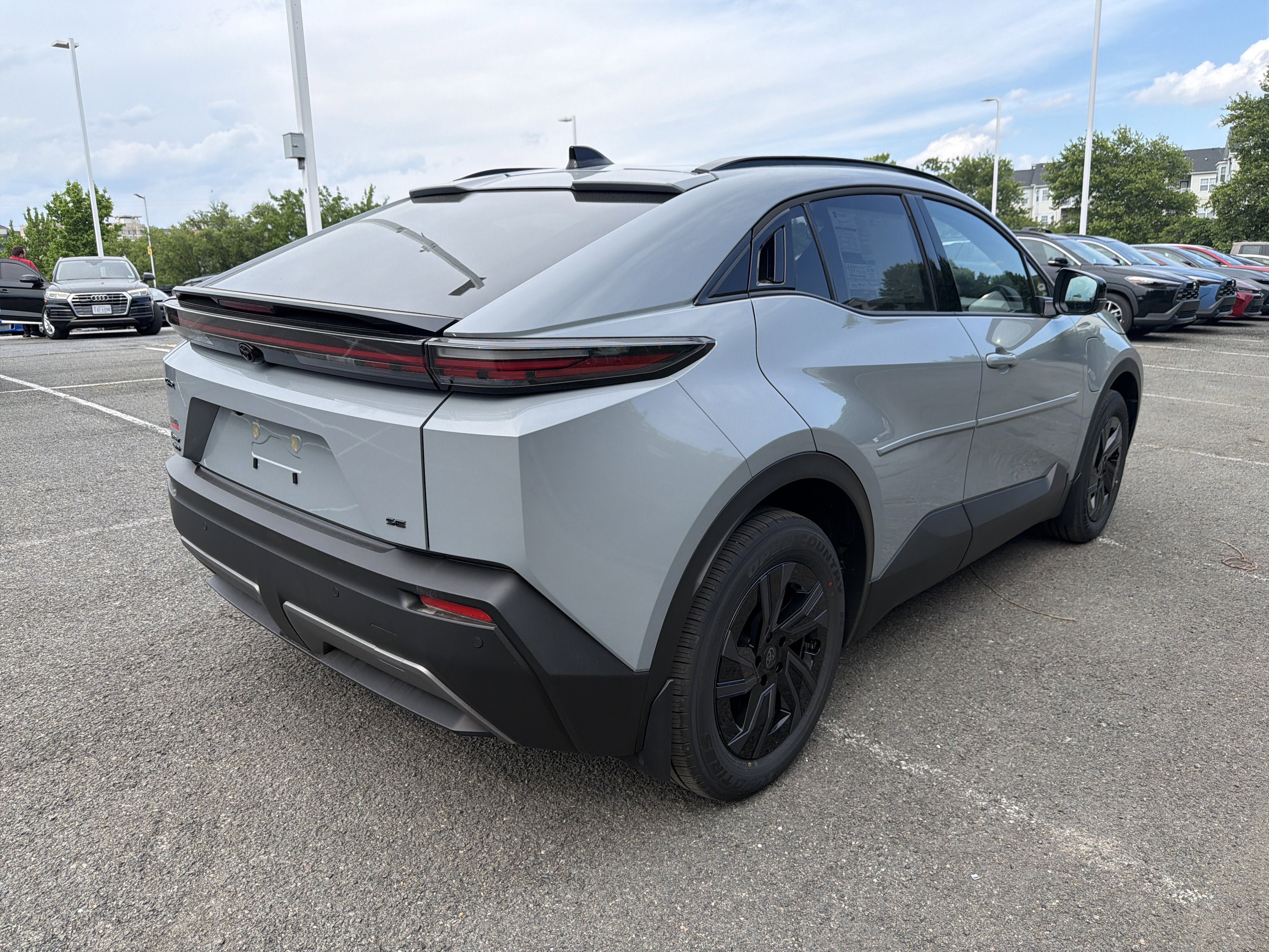 New 2026 Toyota C-HR AWD/4WD image 4