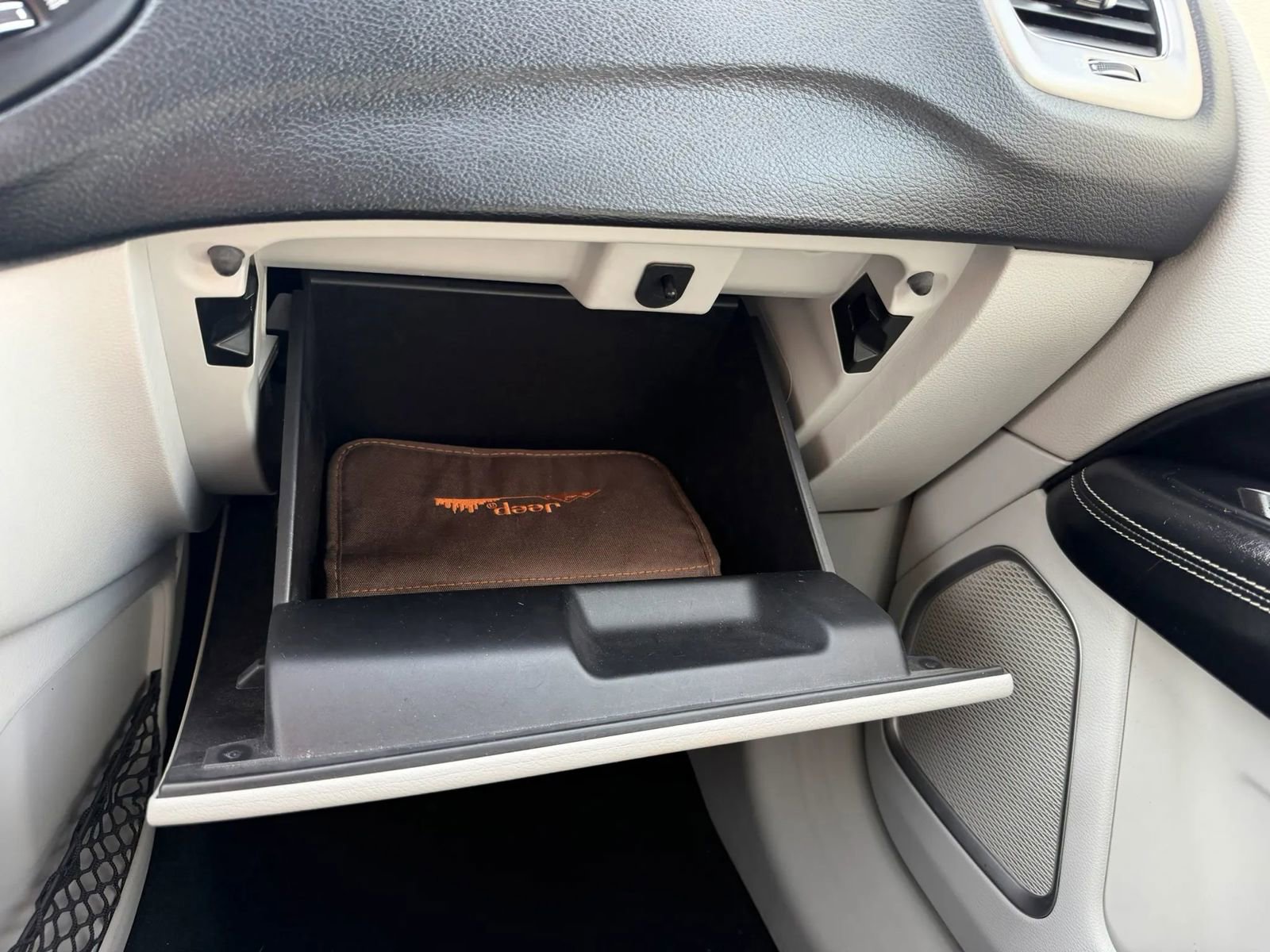 Used 2019 Jeep Compass Latitude w/ Popular Equipment Group image 5