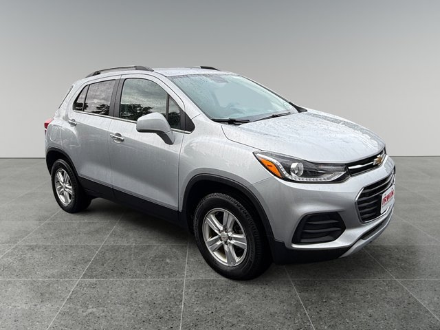 Certified 2020 Chevrolet Trax LT w/ LT Convenience Package AWD/4WD image 8