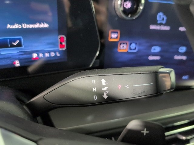 New 2026 Chevrolet Traverse LT w/ Driver Confidence Package image 15