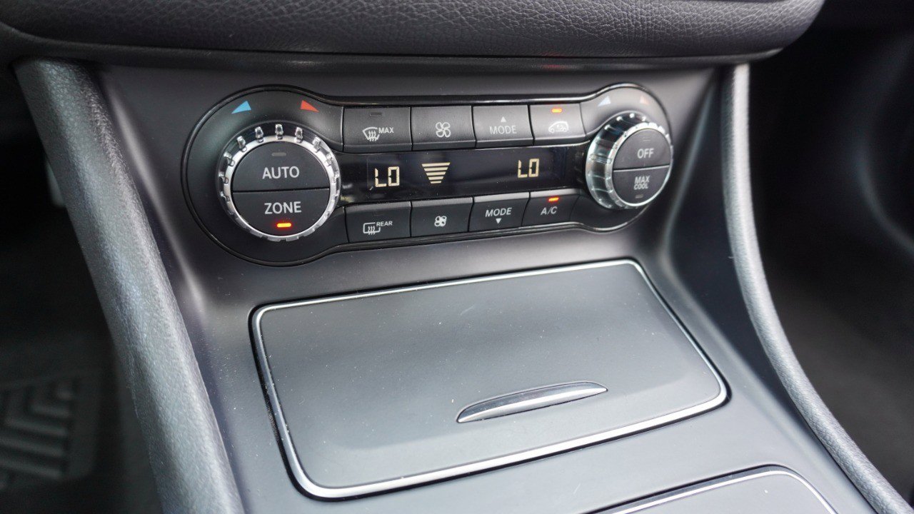Used 2018 Mercedes-Benz GLA 250 4MATIC image 20