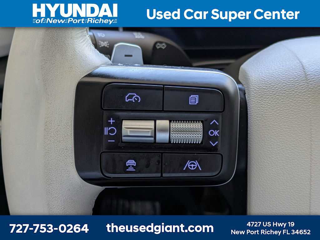 Used 2024 Hyundai Santa Fe SE image 32