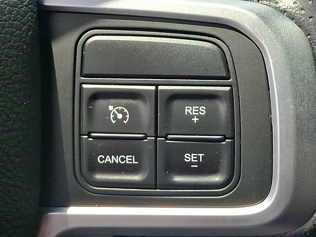 Used 2022 RAM 3500 Big Horn AWD/4WD image 22