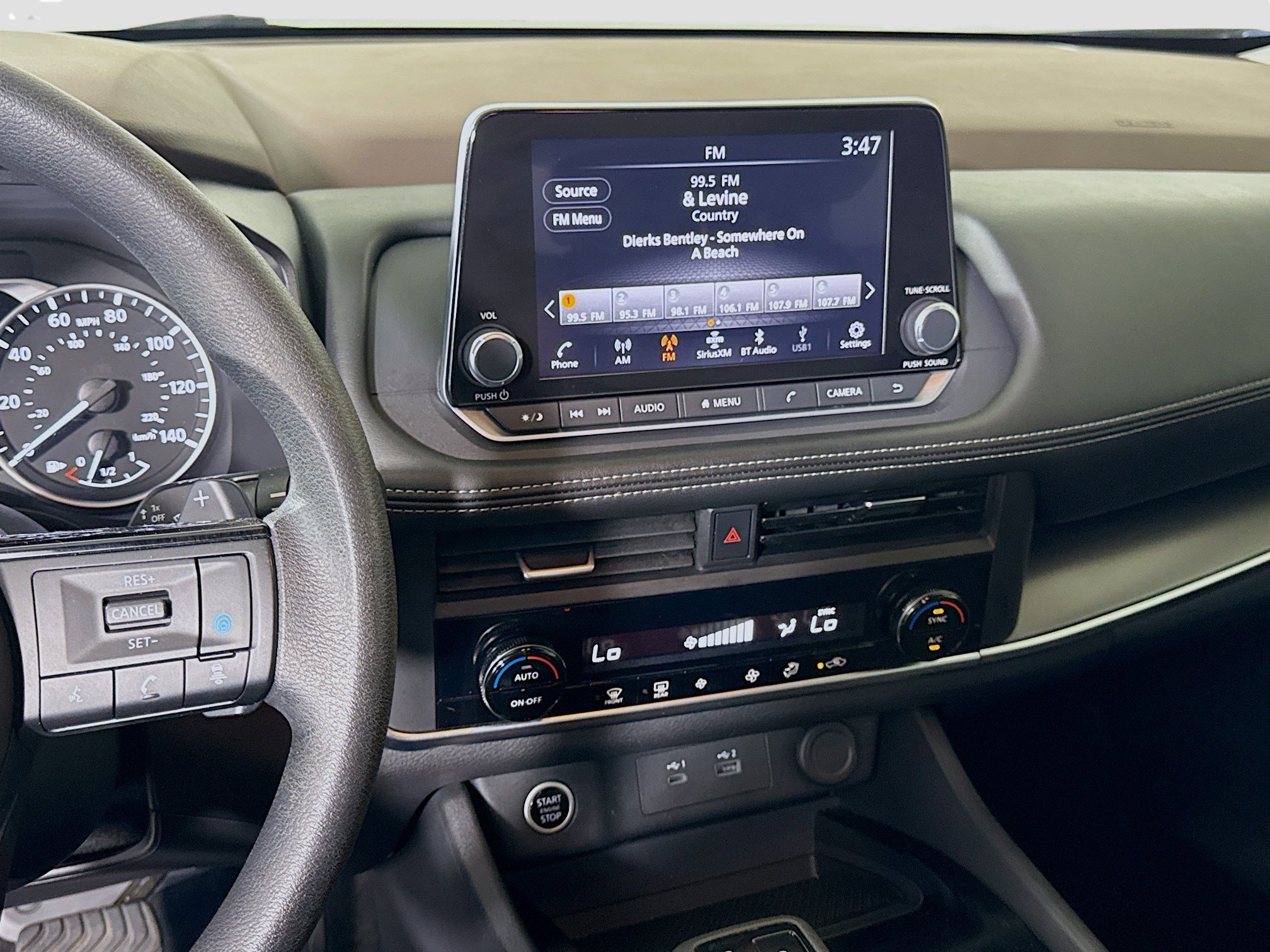 Used 2023 Nissan Rogue SV FWD image 18