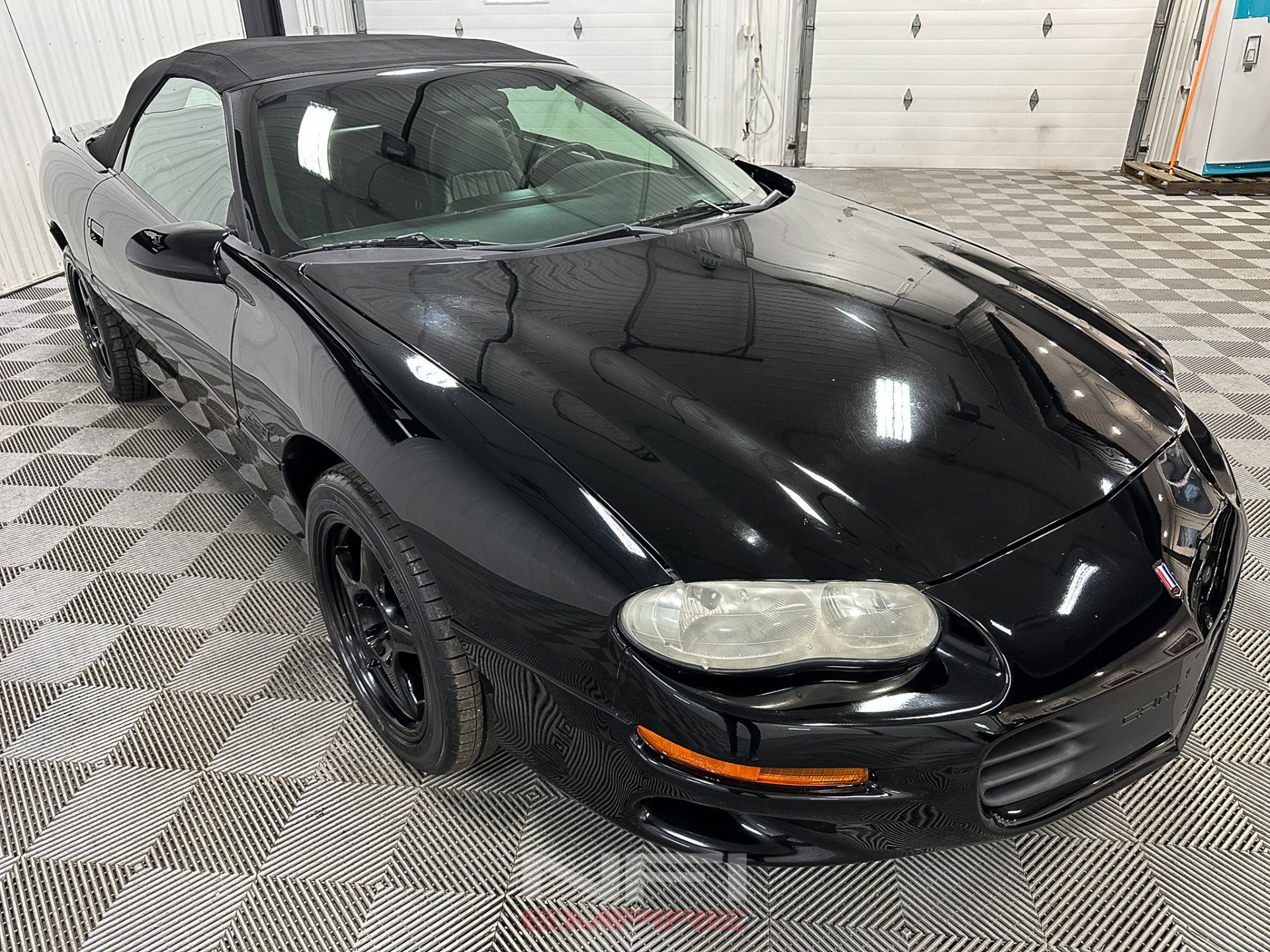 Used 2002 Chevrolet Camaro Z28 image 10