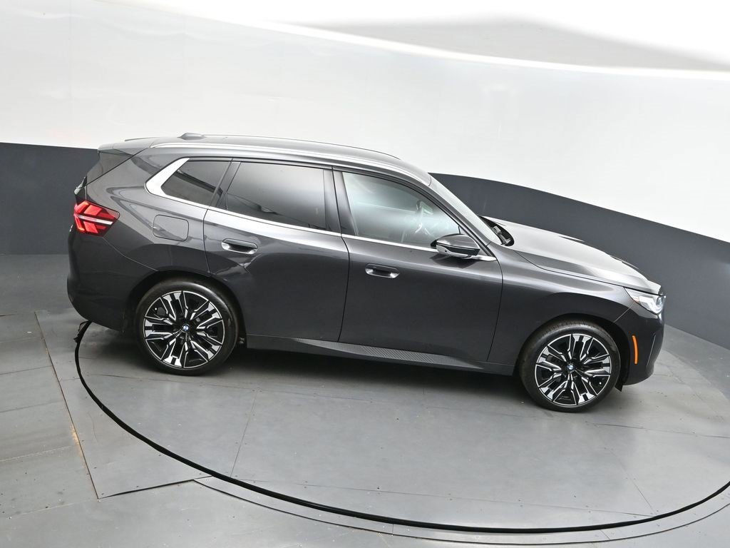 Used 2025 BMW X3 xDrive30i w/ Premium Package image 35