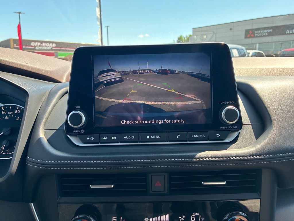 Used 2023 Nissan Rogue SV AWD/4WD image 25