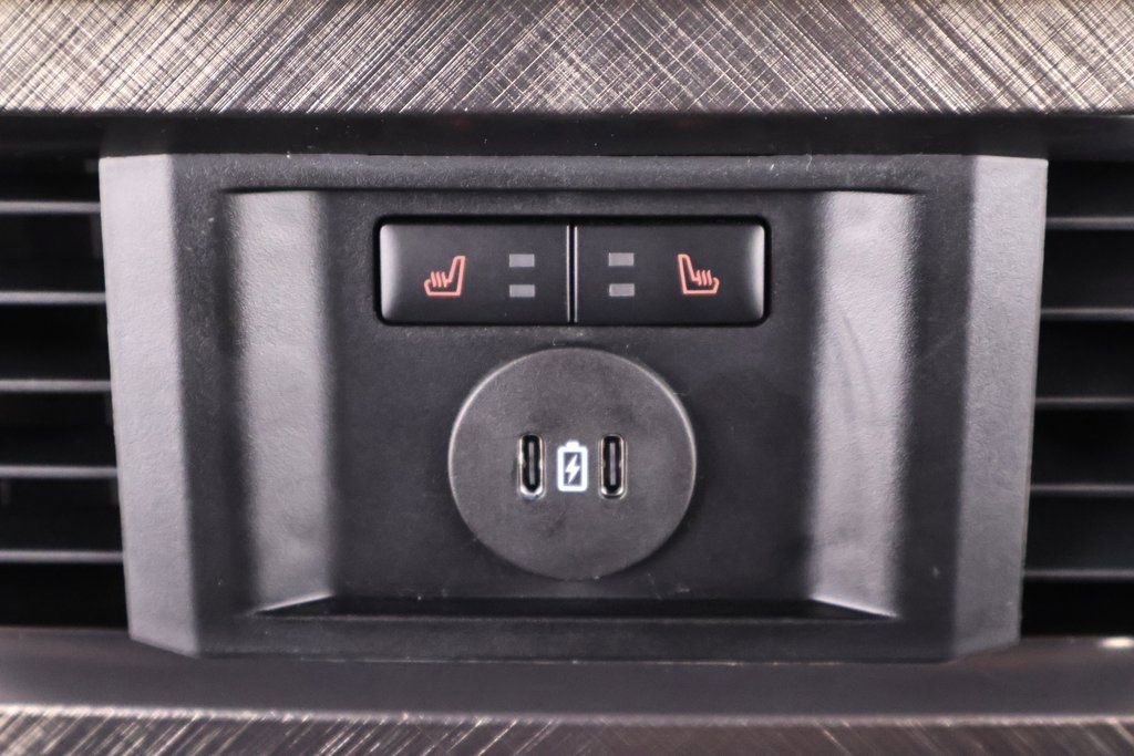 New 2026 Ford F350 King Ranch w/ Chrome Package image 15