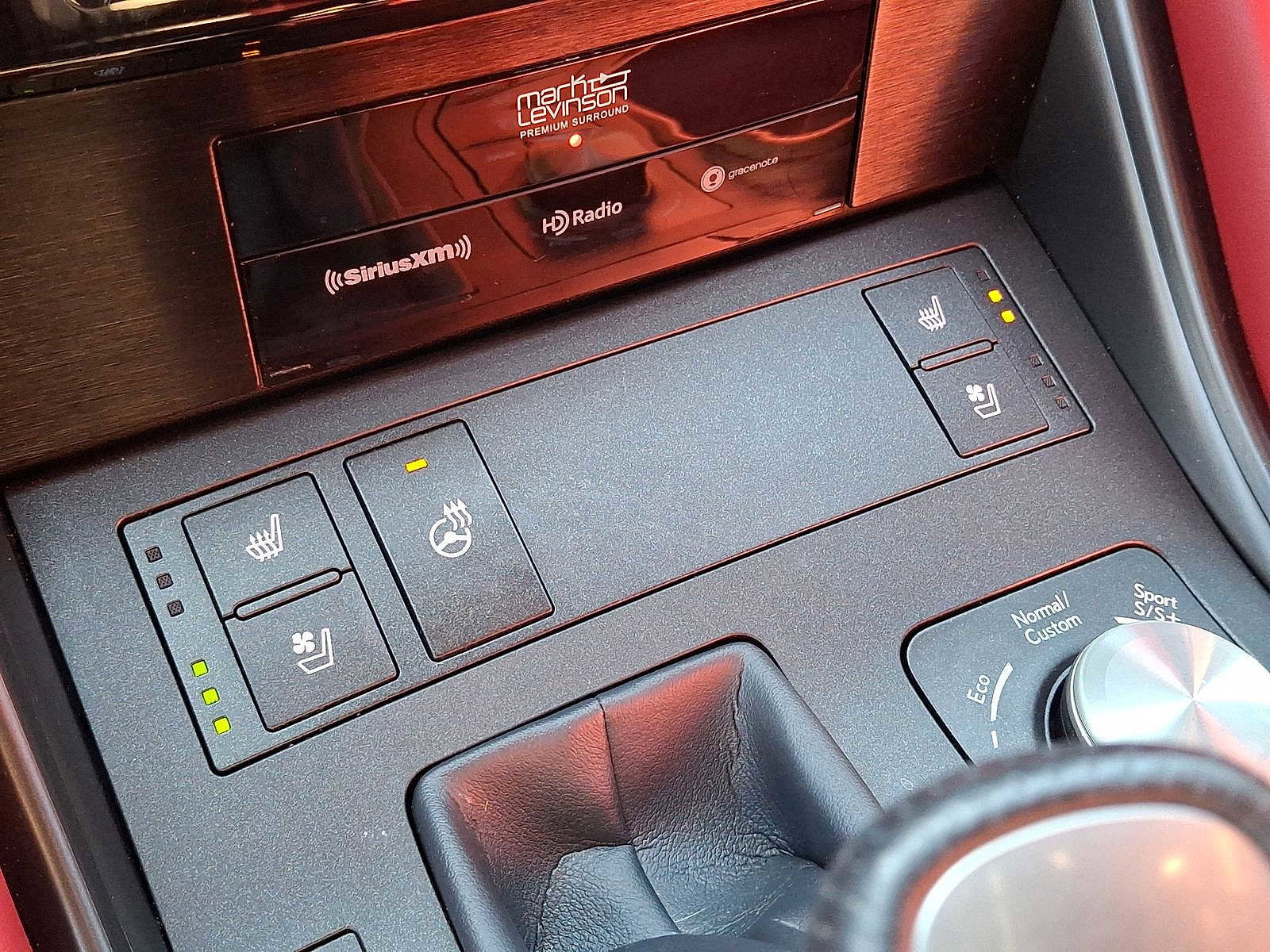 Used 2023 Lexus IS 500 w/ Accessory Package image 19