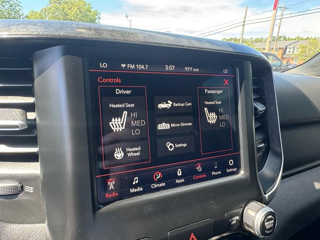 Used 2020 RAM 1500 Big Horn AWD/4WD image 30