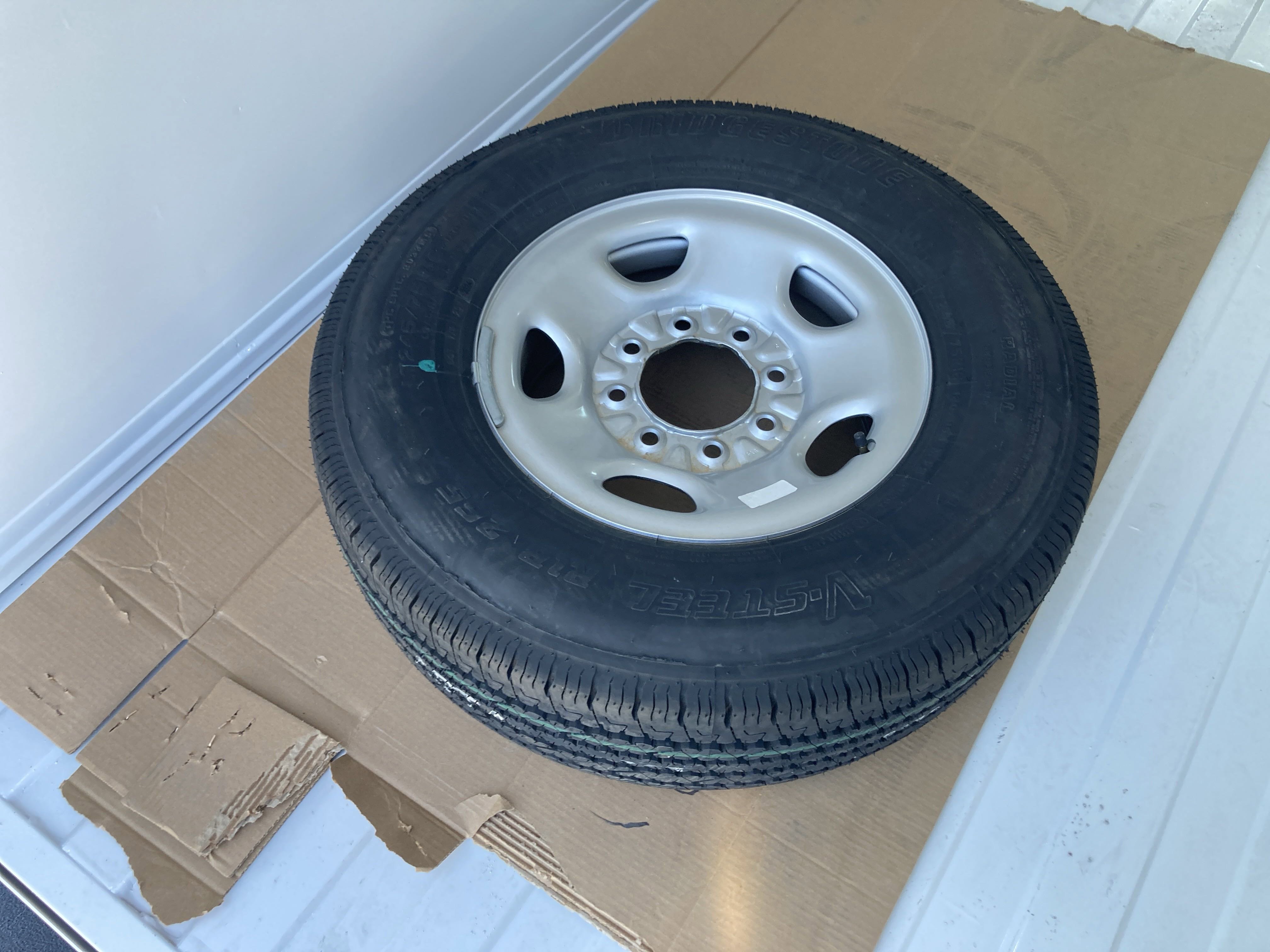 New 2024 GMC Savana 3500 w/ Power Convenience Package image 49