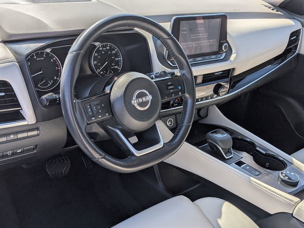 Used 2023 Nissan Rogue SL image 10