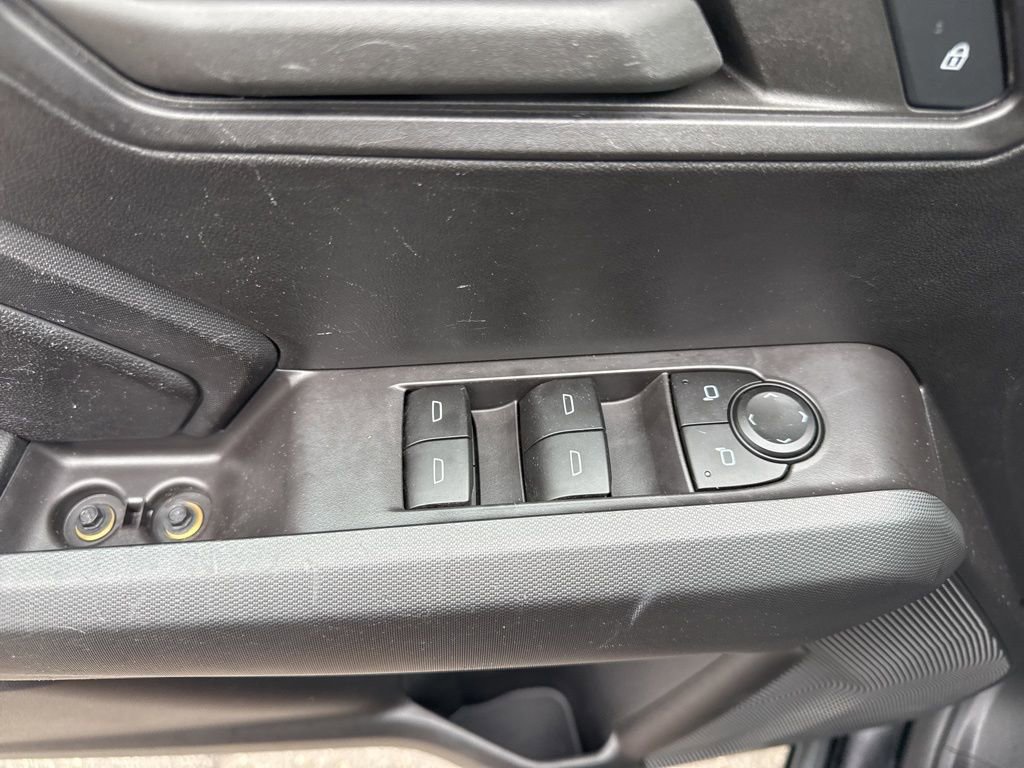 Used 2023 Chevrolet Colorado W/T image 23