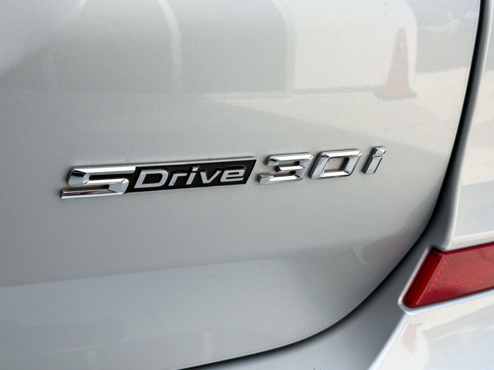 Used 2021 BMW X3 sDrive30i w/ M Sport Package image 30