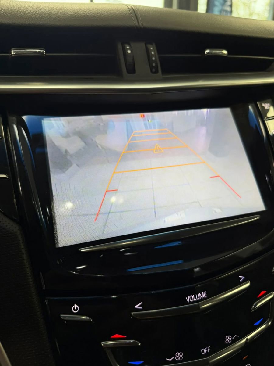 Used 2015 Cadillac XTS Luxury AWD/4WD image 26