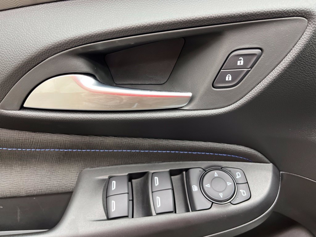 New 2026 Buick Envista Sport Touring w/ Convenience I Package FWD image 7
