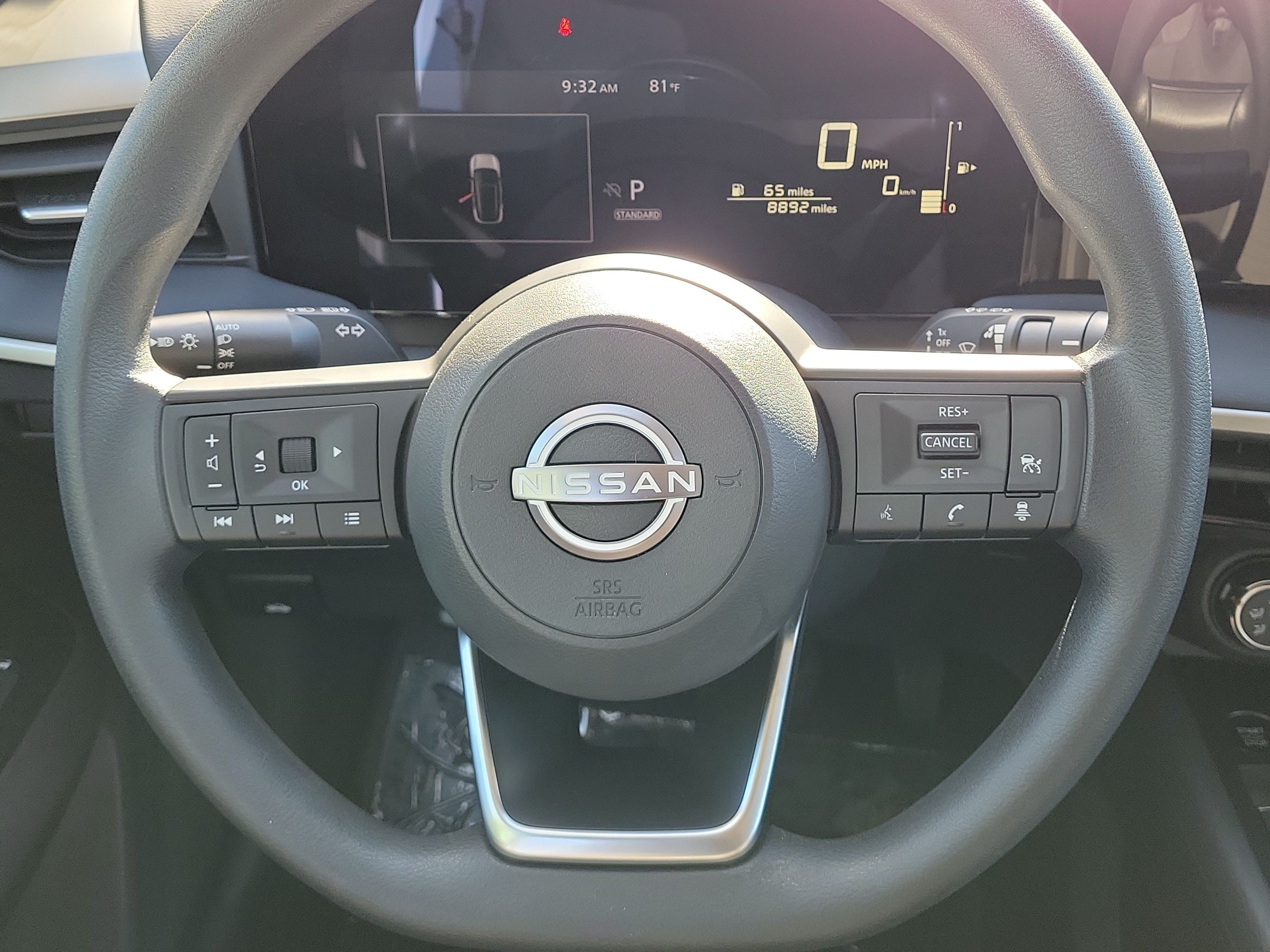 Certified 2025 Nissan Kicks S FWD image 22