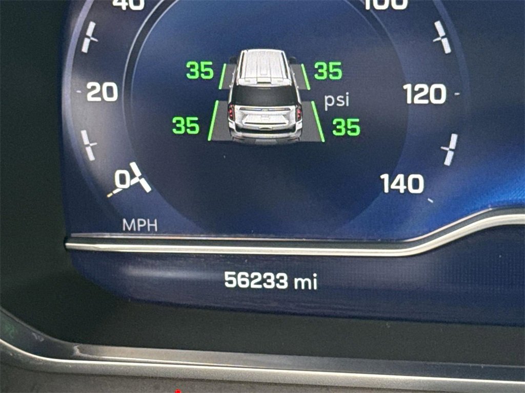 Used 2024 Chevrolet Tahoe LT image 11