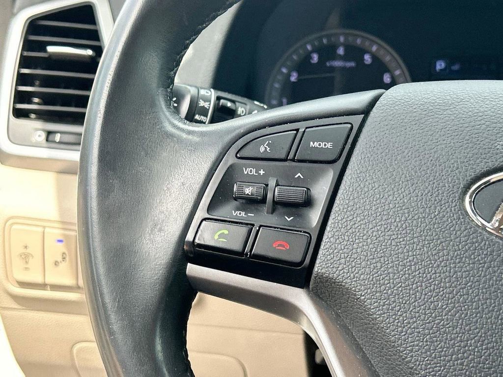 Used 2018 Hyundai Tucson SEL Plus w/ Cargo Package image 30