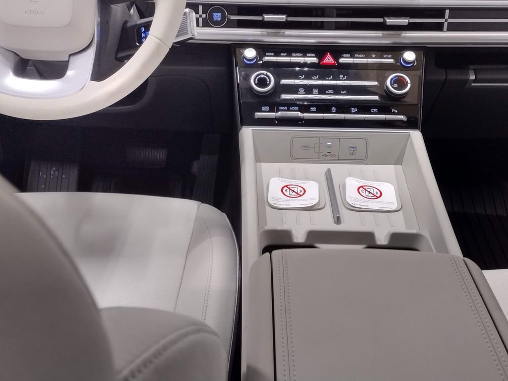 New 2026 Hyundai Santa Fe SE AWD/4WD image 37