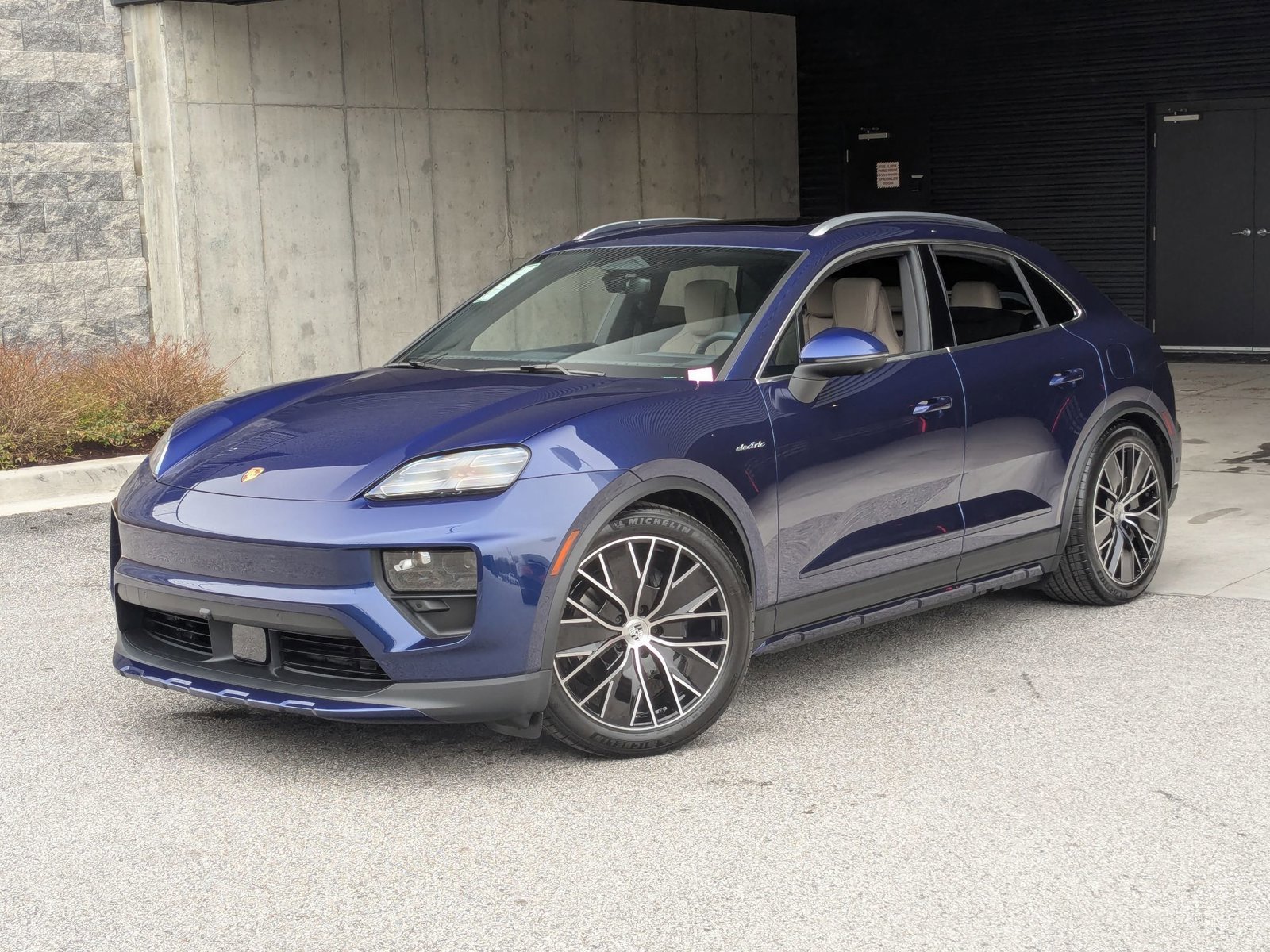 New 2026 Porsche Macan 4 Electric
