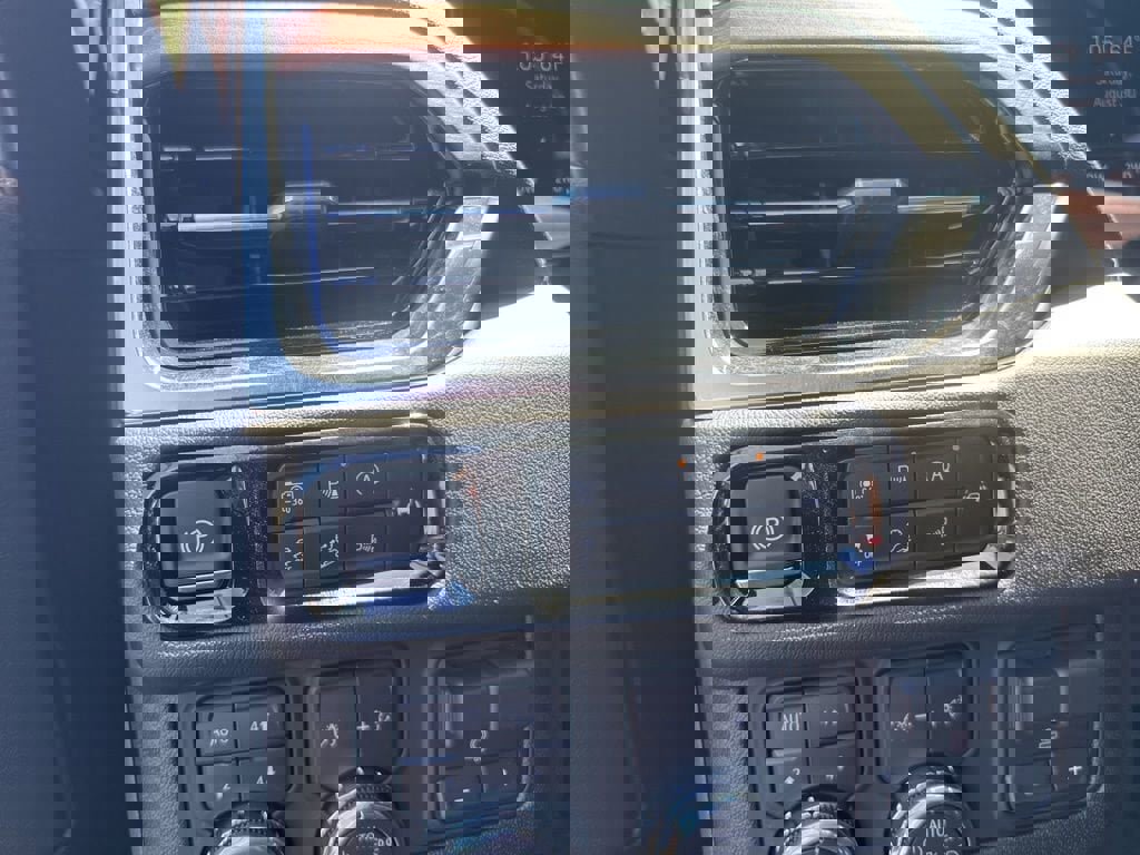 New 2025 GMC Yukon XL Denali w/ Sun & Power Step Package image 32