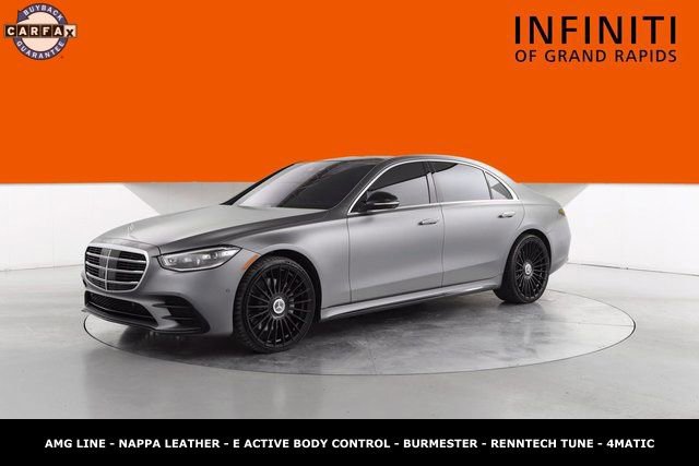Used 2022 Mercedes-Benz S 580 4MATIC Sedan image 3
