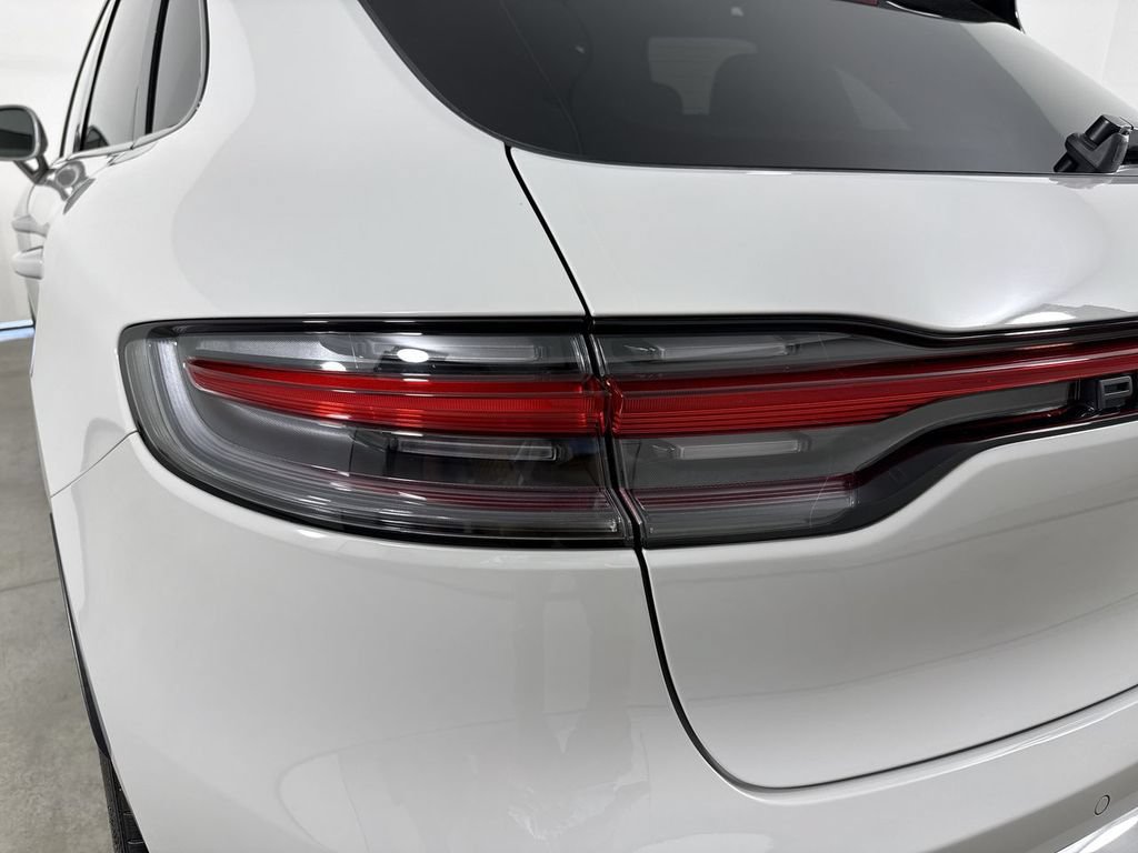 New 2025 Porsche Macan S AWD/4WD image 18