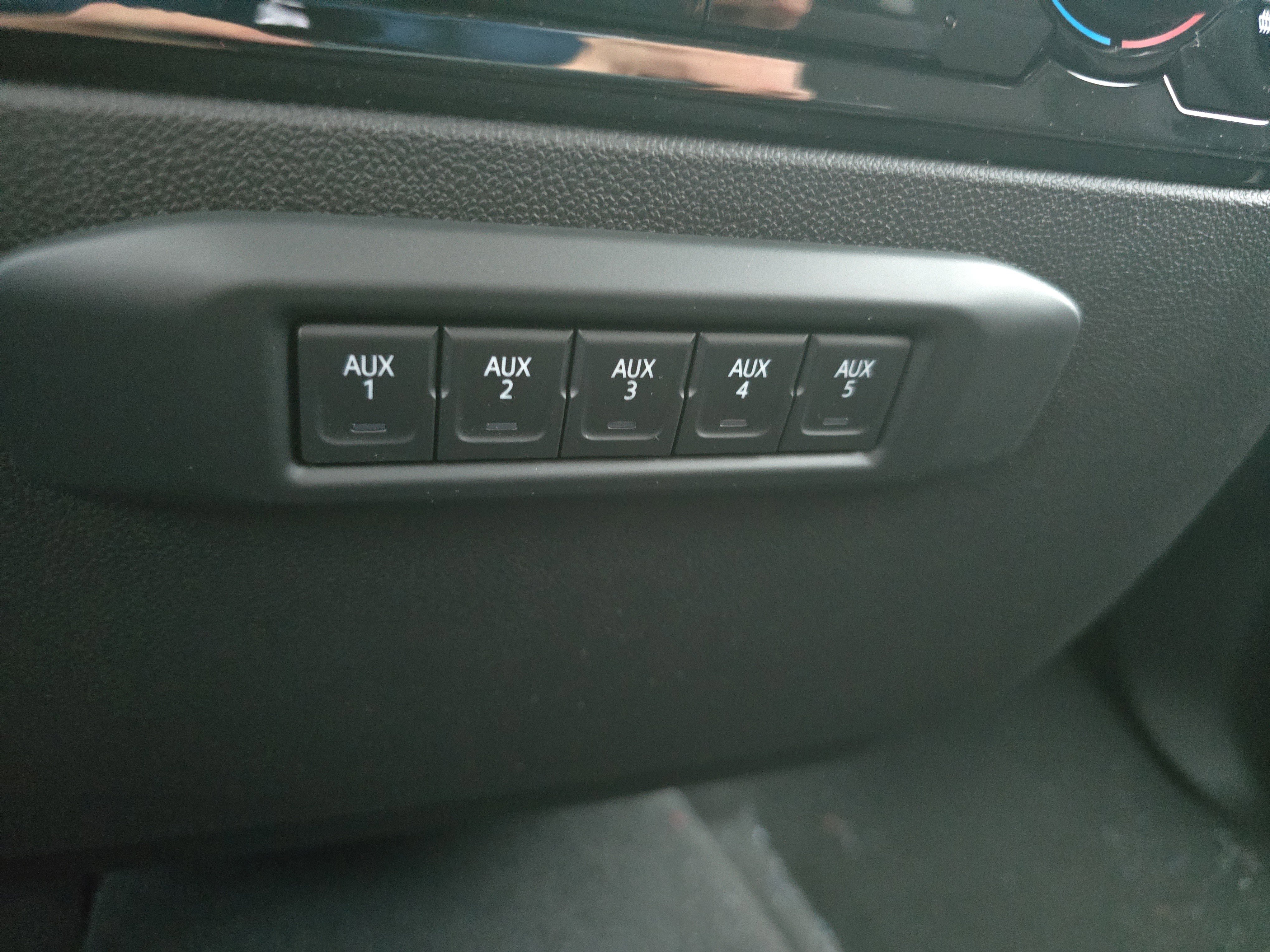 New 2026 Chevrolet Silverado 3500 LT w/ Trail Boss Package image 32