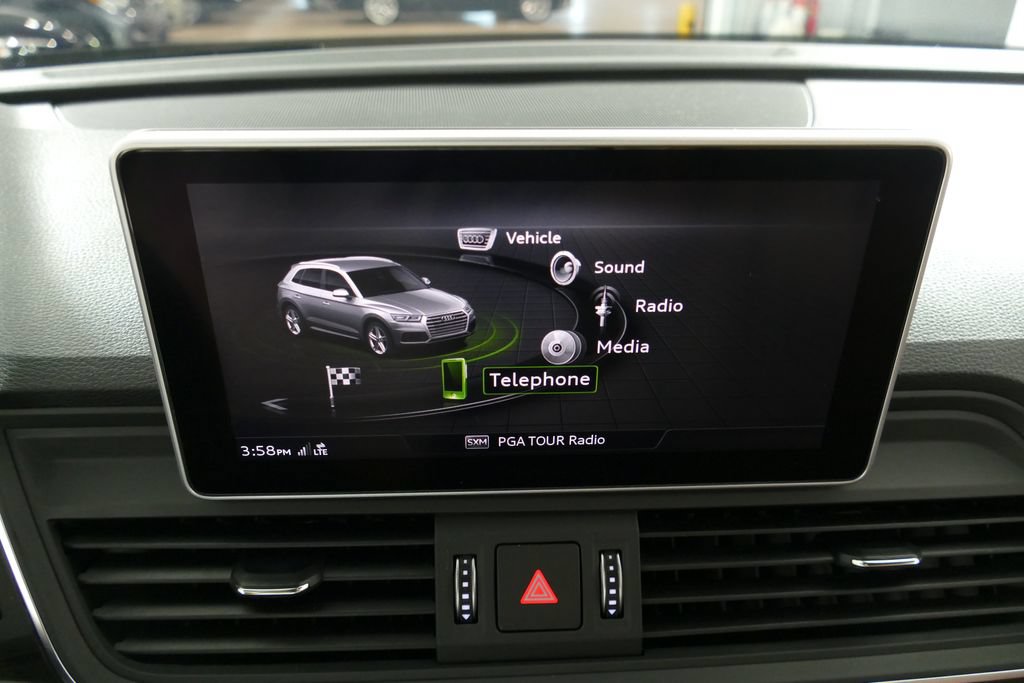 Used 2019 Audi Q5 Premium w/ Premium Plus Package AWD/4WD image 17