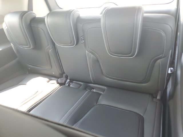 New 2027 INFINITI QX80 Luxe w/ Cargo Package AWD/4WD image 16