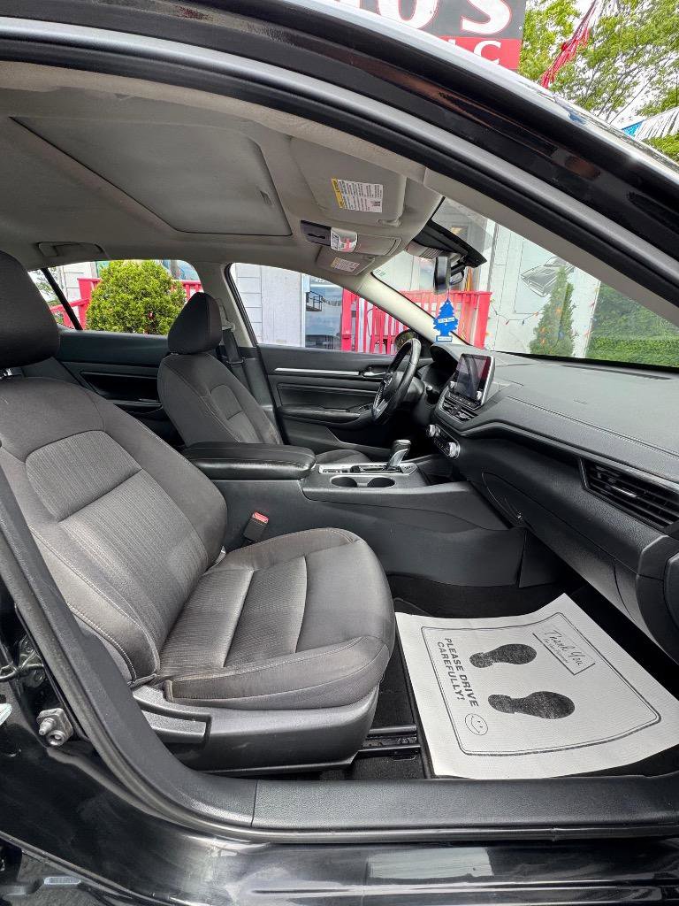Used 2019 Nissan Altima 2.5 SV FWD image 27