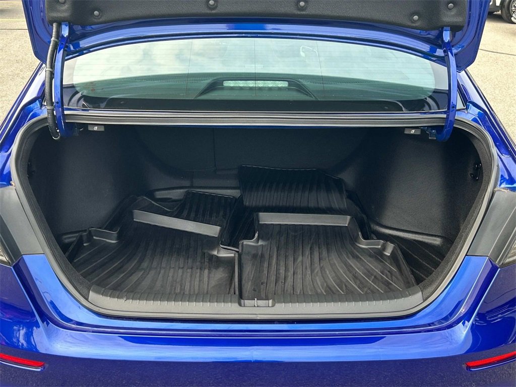 Used 2025 Honda Accord Sport image 13